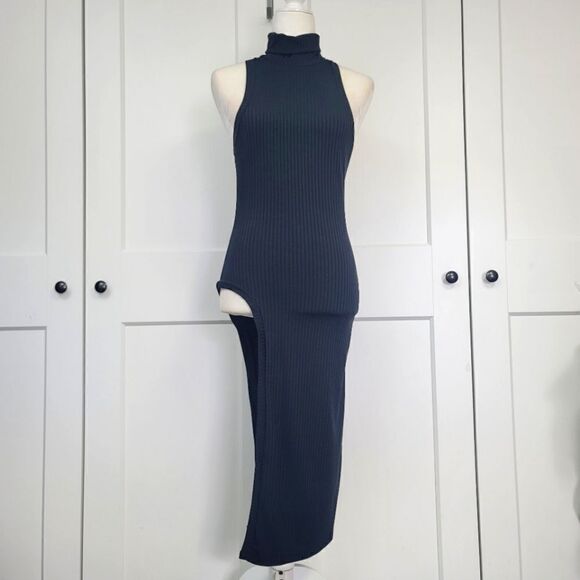 Nasty gal asymmetrical ribbed turtleneck sleeveless top, small - Picture 1 of 6